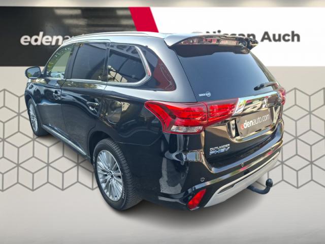 Mitsubishi Outlander image 8