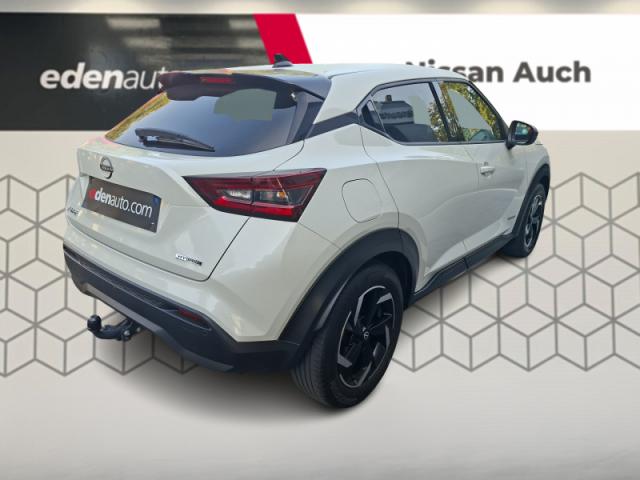Nissan Juke image 9