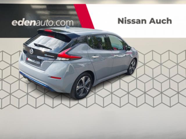 Nissan Leaf image 6