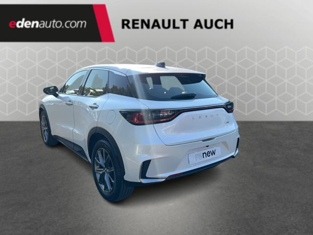 Lexus Lbx image 4