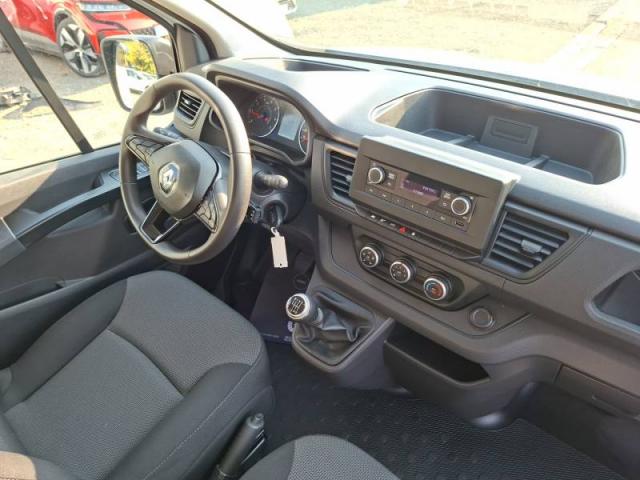 Renault Trafic image 5