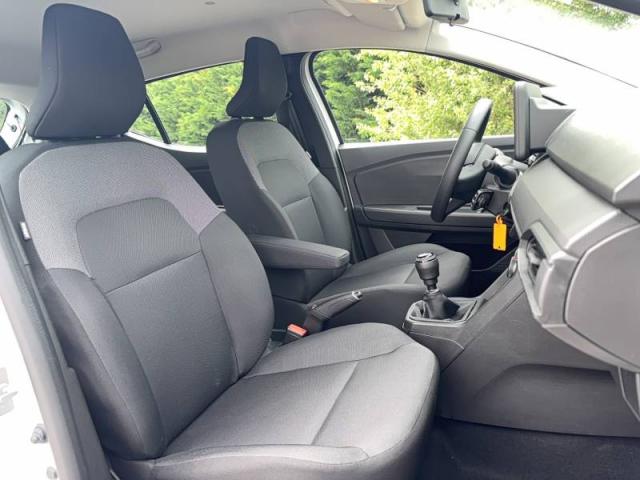 Dacia Sandero image 2