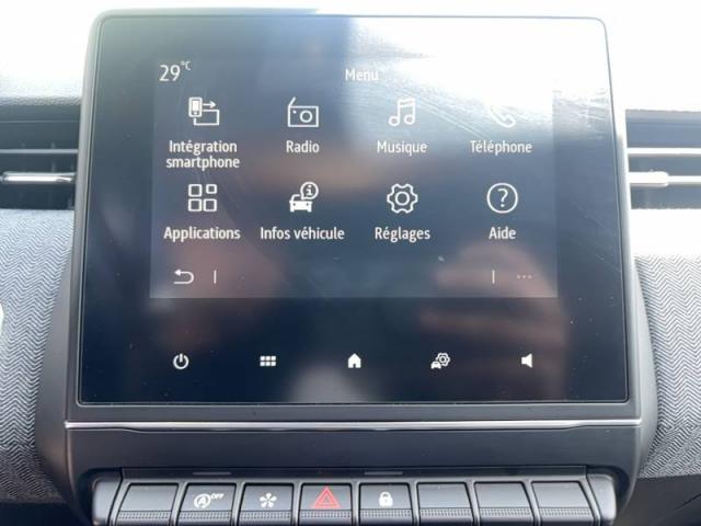 Renault Clio image 2