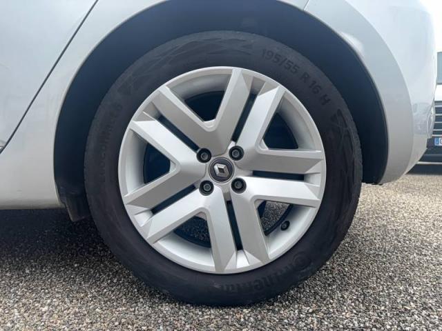 Renault Clio image 8