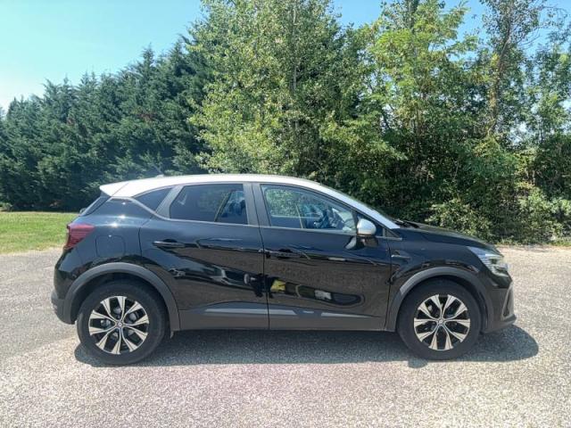 Renault Captur image 1