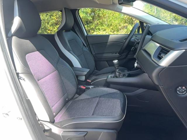 Renault Captur image 8