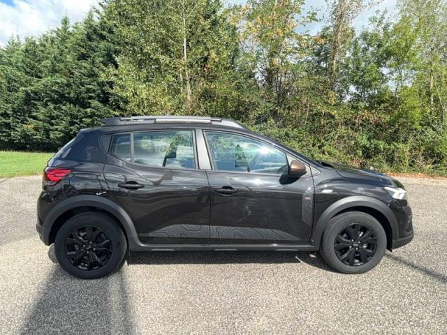 Dacia Sandero image 1