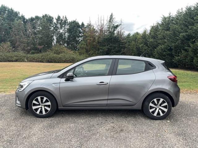 Renault Clio image 9