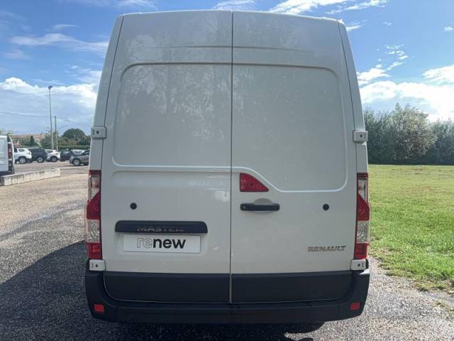 Renault Master image 9