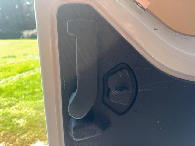 Renault Trafic image 8