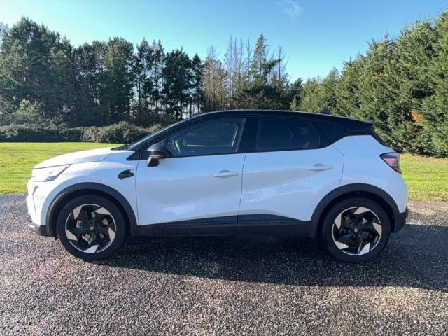 Renault Captur image 2