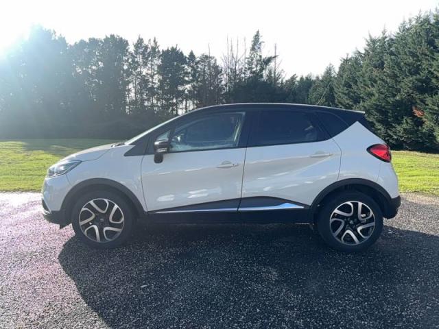 Renault Captur image 1