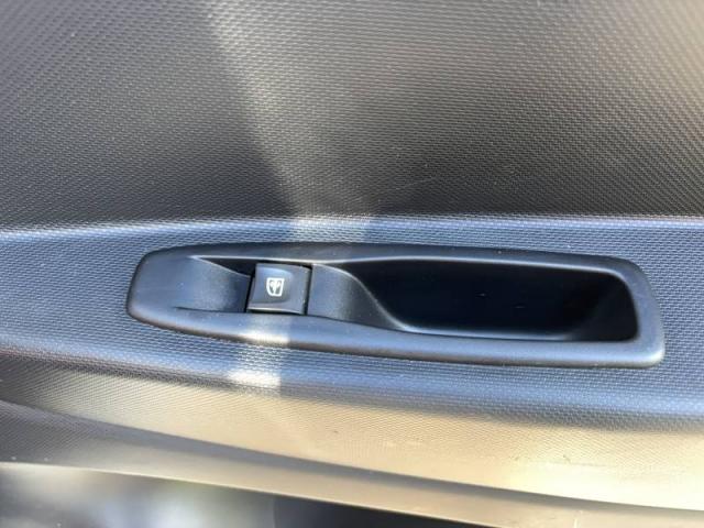 Renault Captur image 2