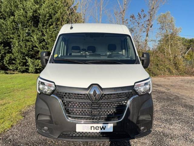 Renault Master image 1
