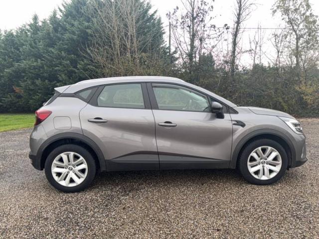 Renault Captur image 9