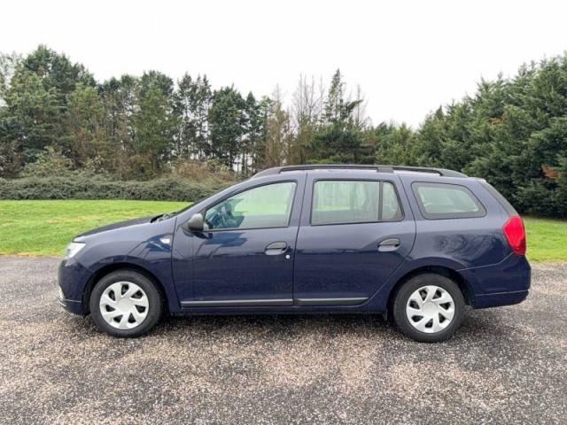 Dacia Logan image 2