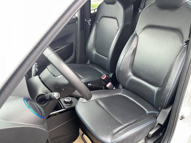 Dacia Spring image 8