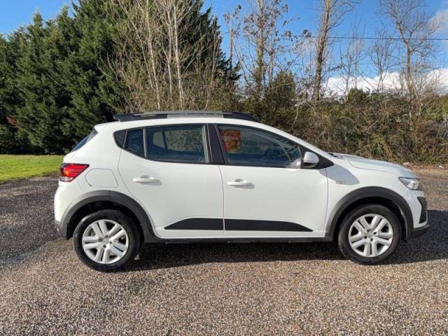 Dacia Sandero image 8