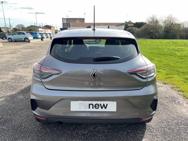 Renault Clio image 8