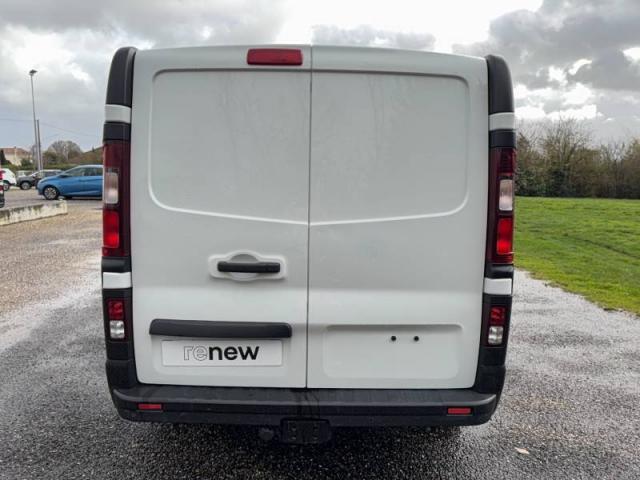 Renault Trafic image 2