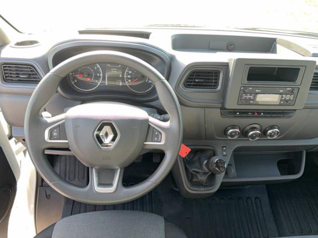 Renault Master image 3