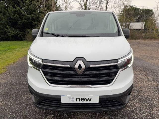 Renault Trafic image 9