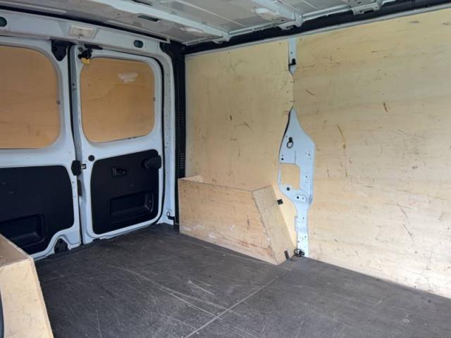 Renault Trafic image 4