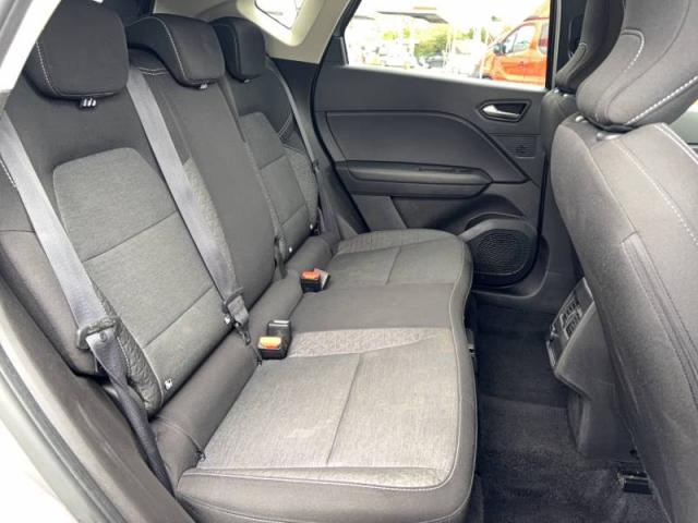 Renault Captur image 9