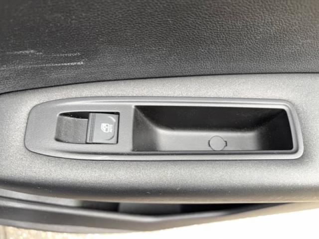 Renault Captur image 1