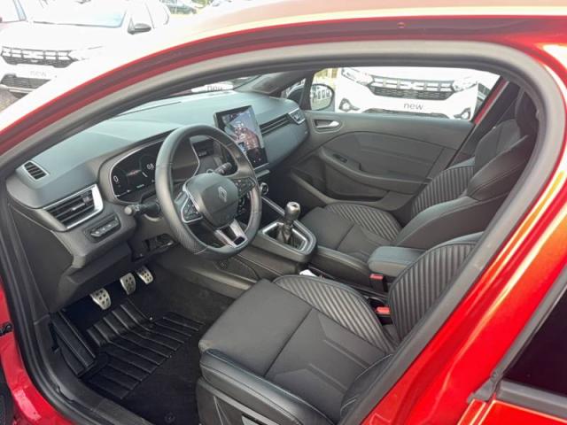 Renault Clio image 2