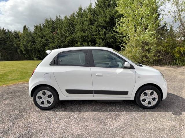 Renault Twingo image 2