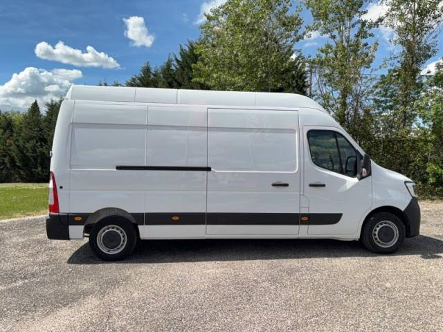 Renault Master image 8
