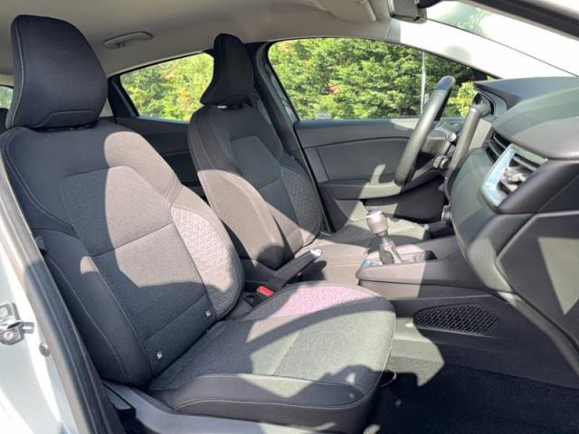 Renault Clio image 8