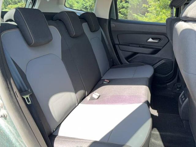 Dacia Duster image 2