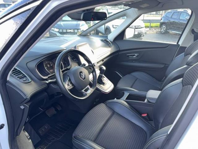 Renault Grand Scénic image 6