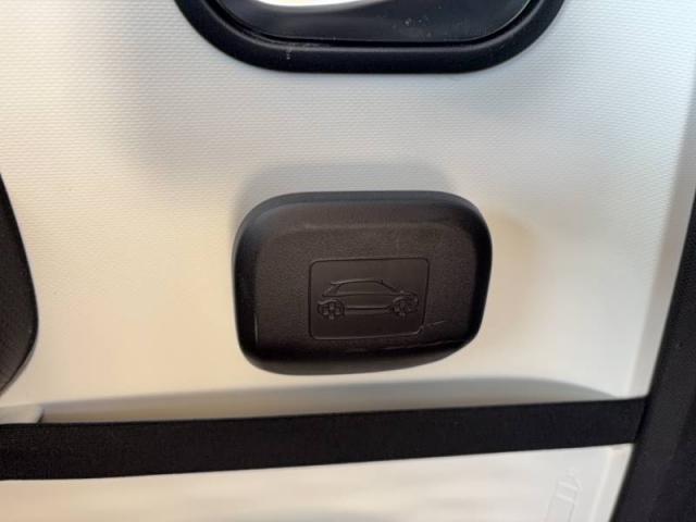 Renault Twingo image 6