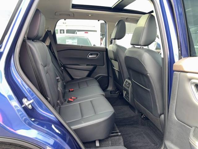 Nissan X-Trail image 5