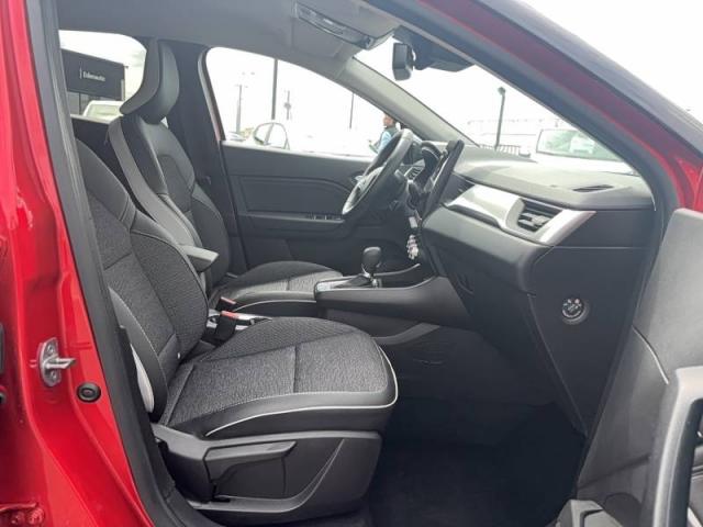 Renault Captur image 8