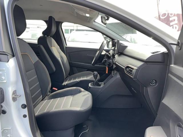Dacia Sandero image 1