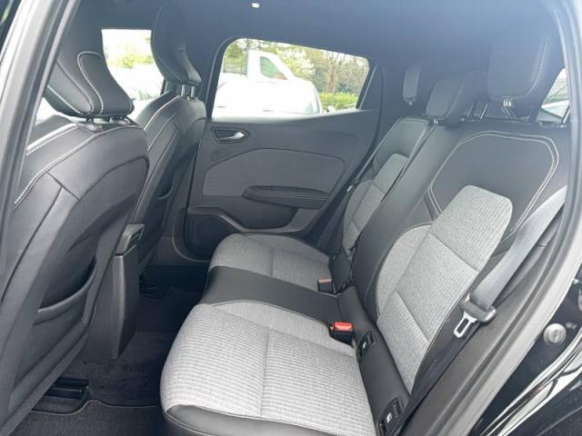 Renault Clio image 6