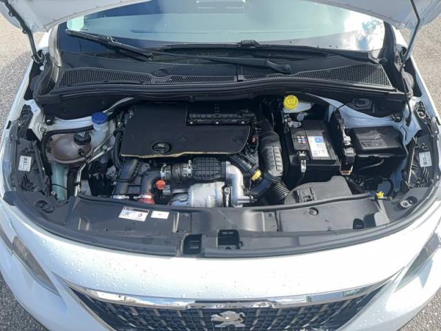 Peugeot 2008 image 4