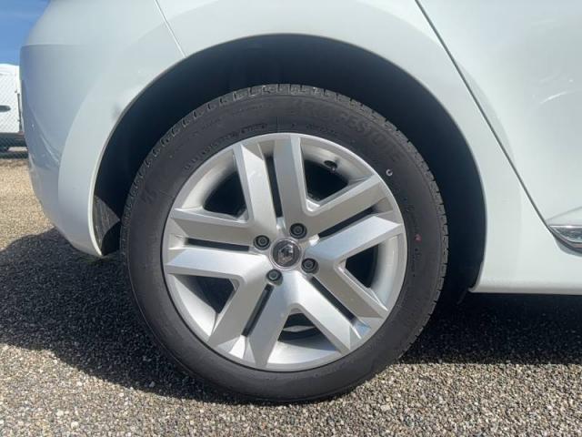 Renault Clio image 2