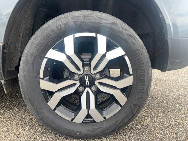 Dacia Duster image 9