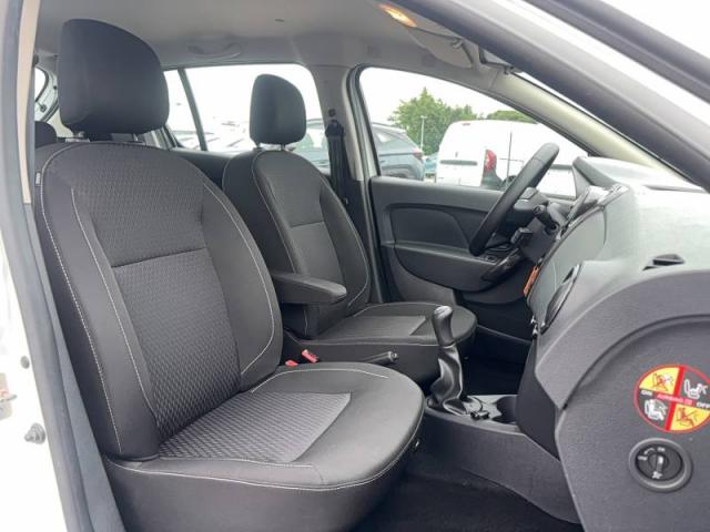 Dacia Sandero image 9