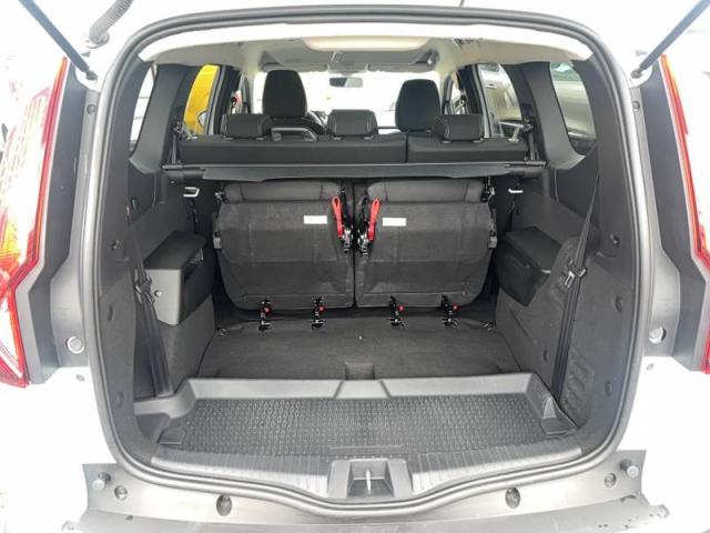 Dacia Jogger image 1