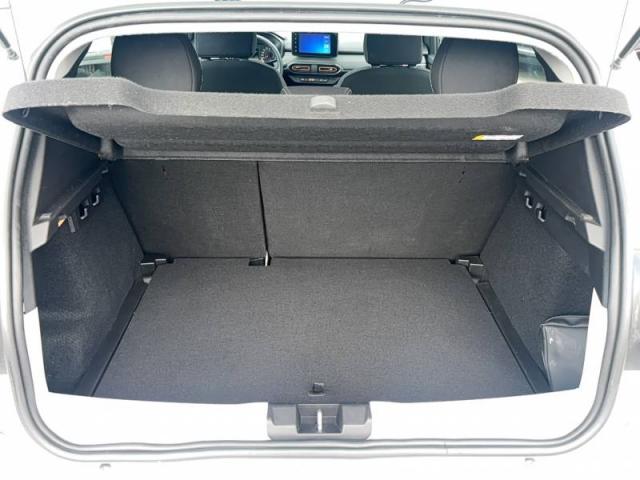 Dacia Sandero image 1