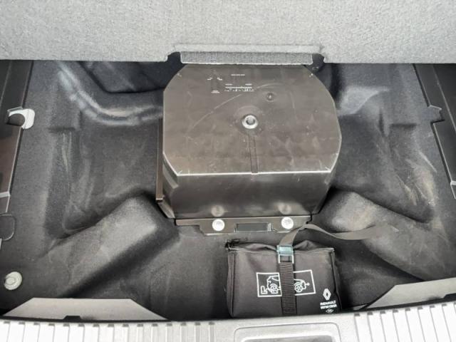 Renault Austral image 9