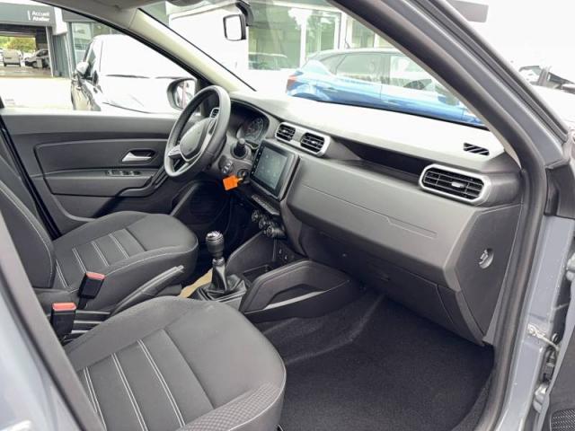 Dacia Duster image 9