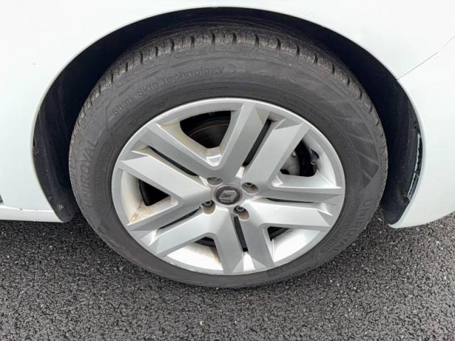 Renault Clio image 9