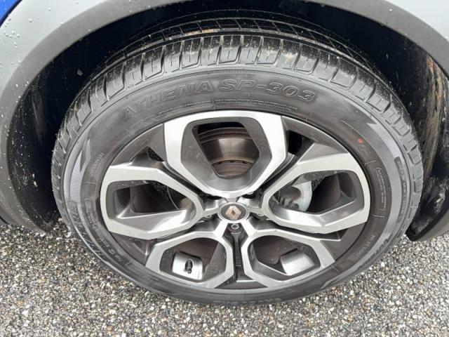 Renault Captur image 2